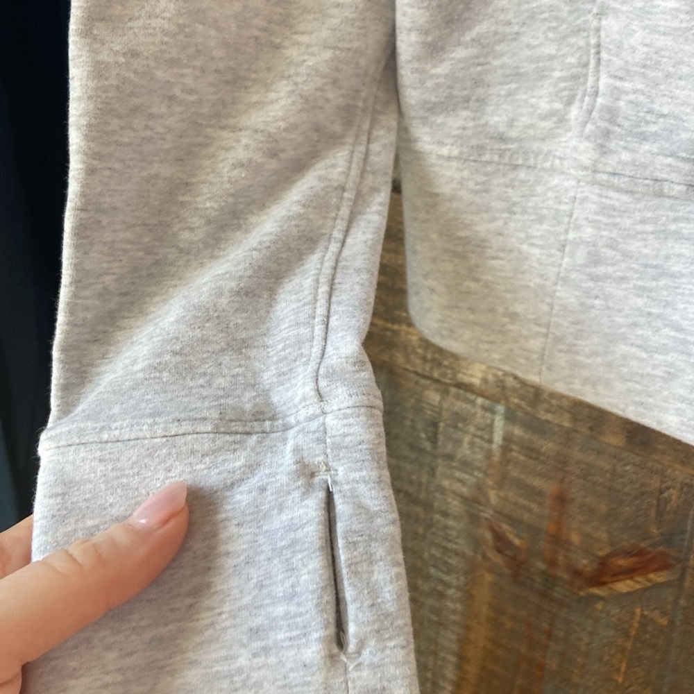 Lululemon Cowl/Turtle Neck Pullover - image 3